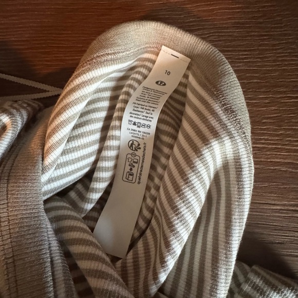 NWT Lululemon Hold Tight Boatneck LS - Picture 3 of 5